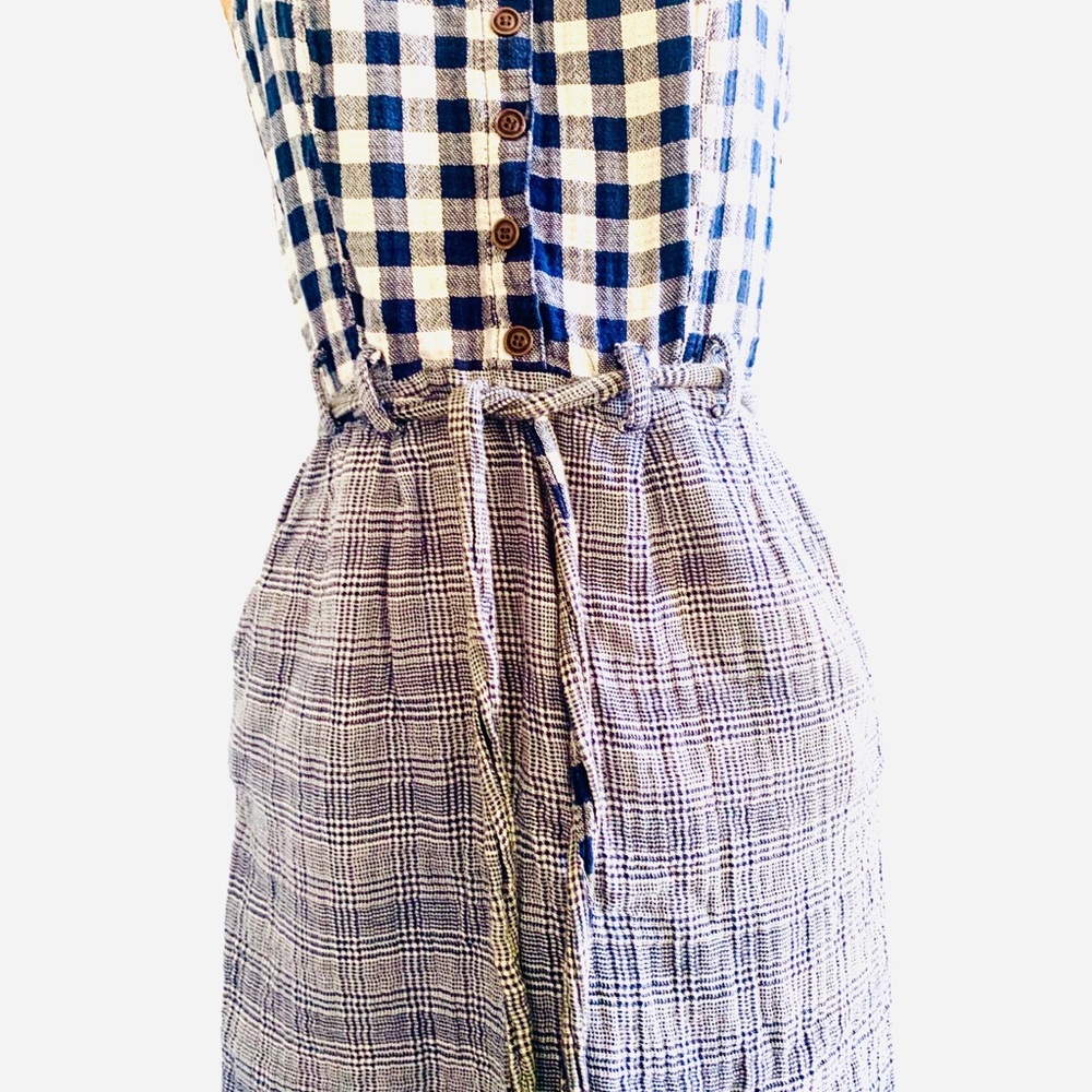 Cute petite dress made in Indonesia - Picture 3 of 6